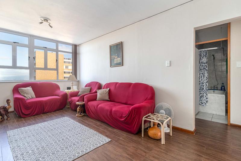 To Let 1 Bedroom Property for Rent in Loevenstein Western Cape